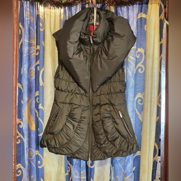 Ciao Milano Jackets & Blazers - Ciao Milano "Christine" Vest Size Medium